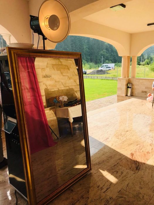 Vand oglinda photobooth si aparat gheata carbonica