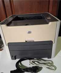 Принтер лазерный HP1320, двухсторонний.Не дорогой и надёжный.Любая WIN