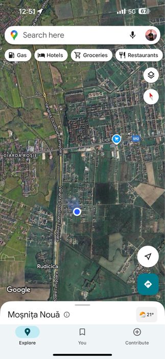 Teren pe pers fizica in Monsita Noua, cu acces de pe centura