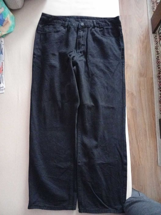 Мъжки черни дънки. Чисто нови.
