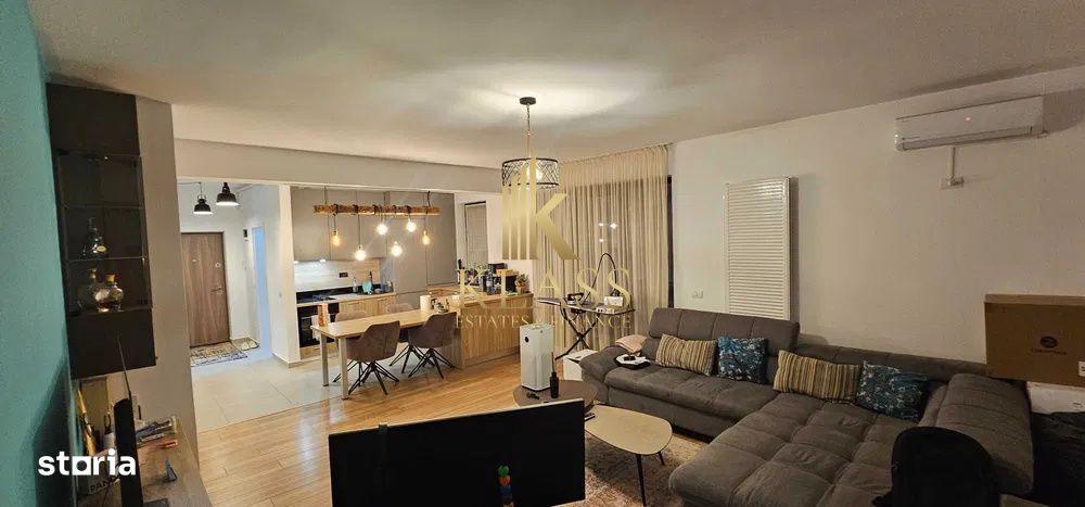 Apartament de vanzare cu  3 camere Pipera