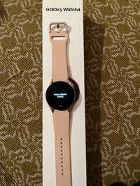 Часовник Samsung Watch 4