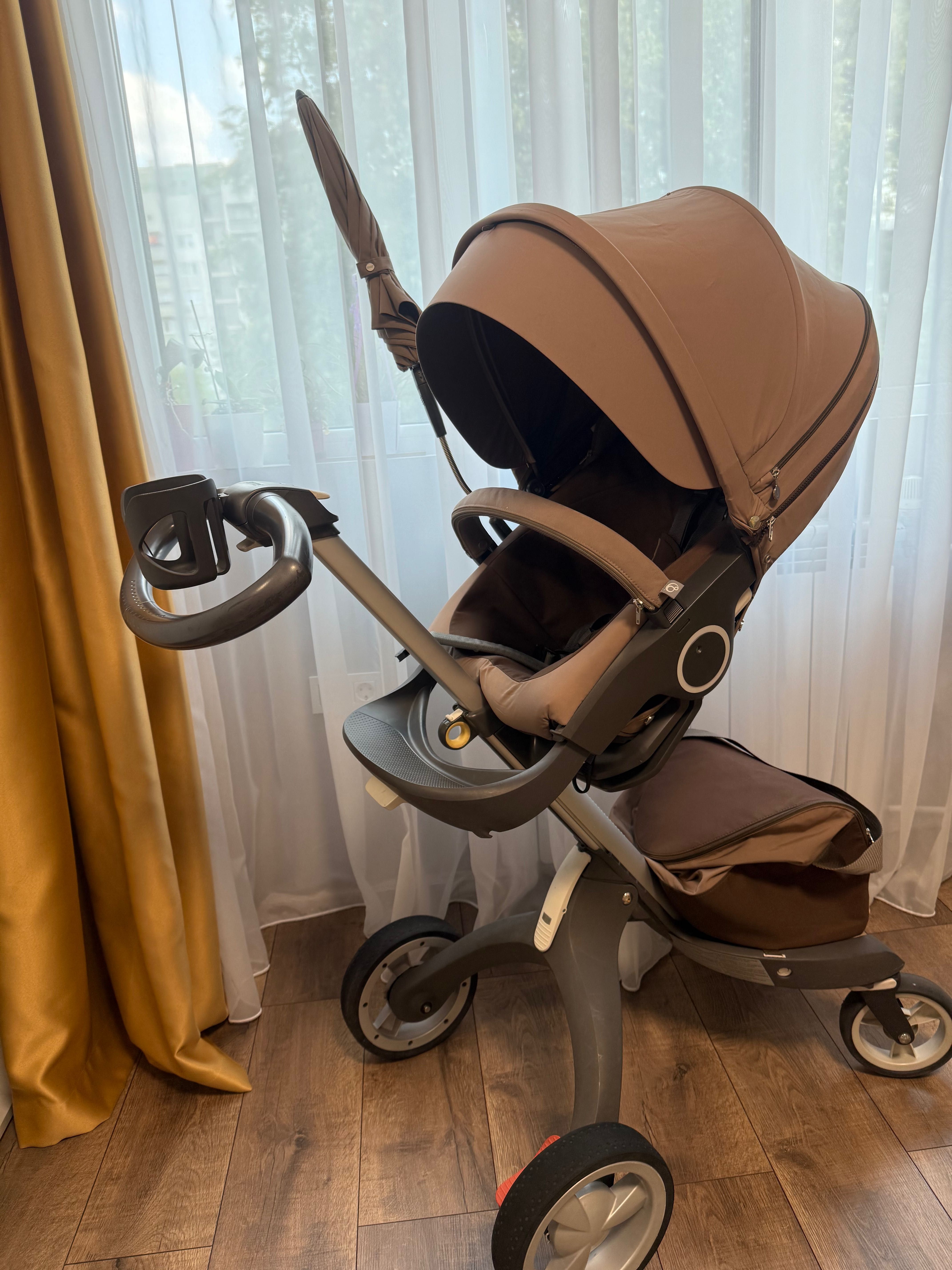 Продавам количка Stokke Xplory V4