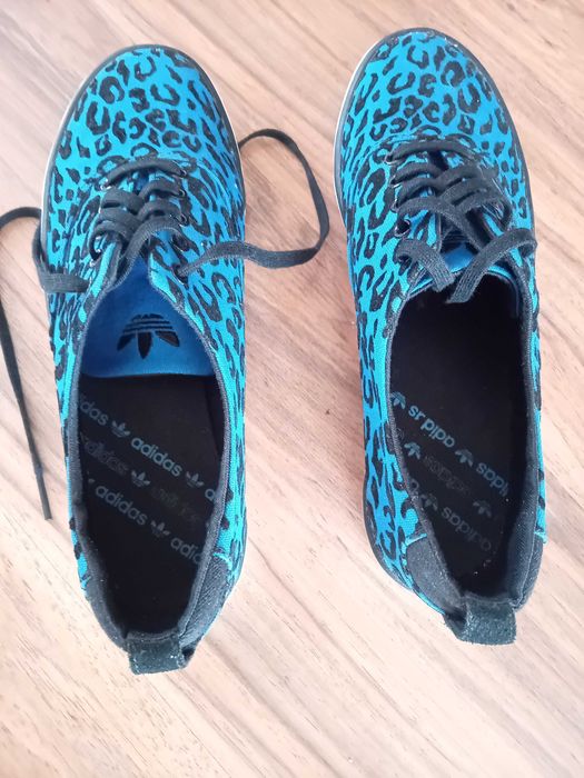 Оригинални кецове Adidas UK 5 1/2