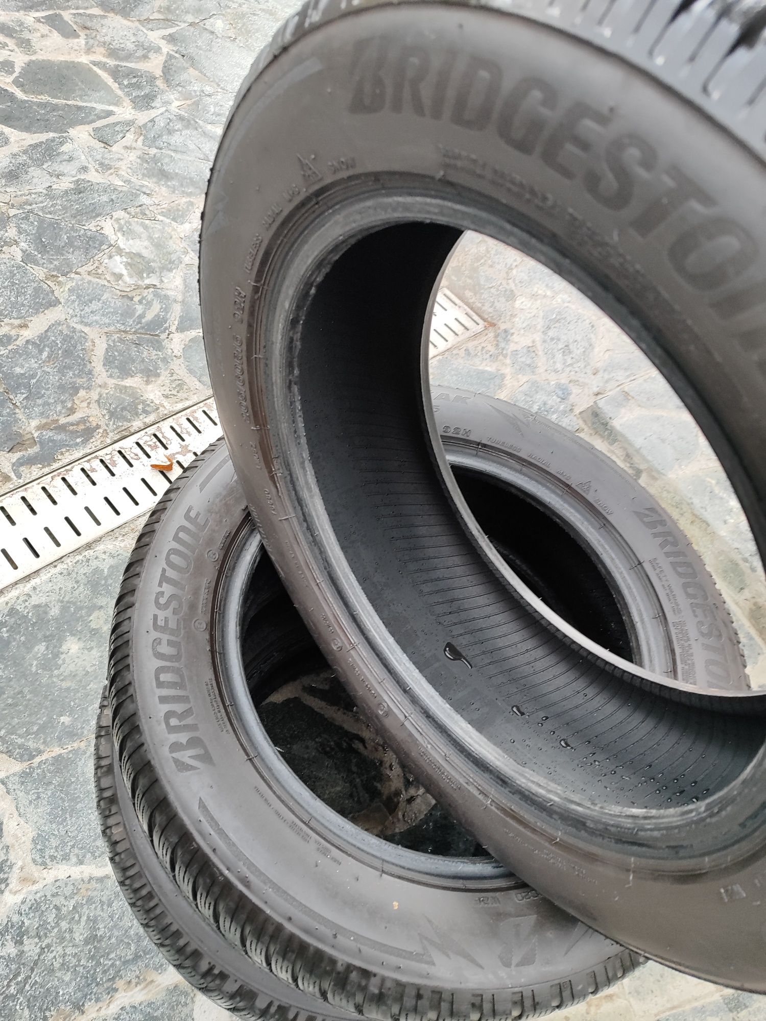 Зимни гуми 205/60/16 Bridgestone LM005