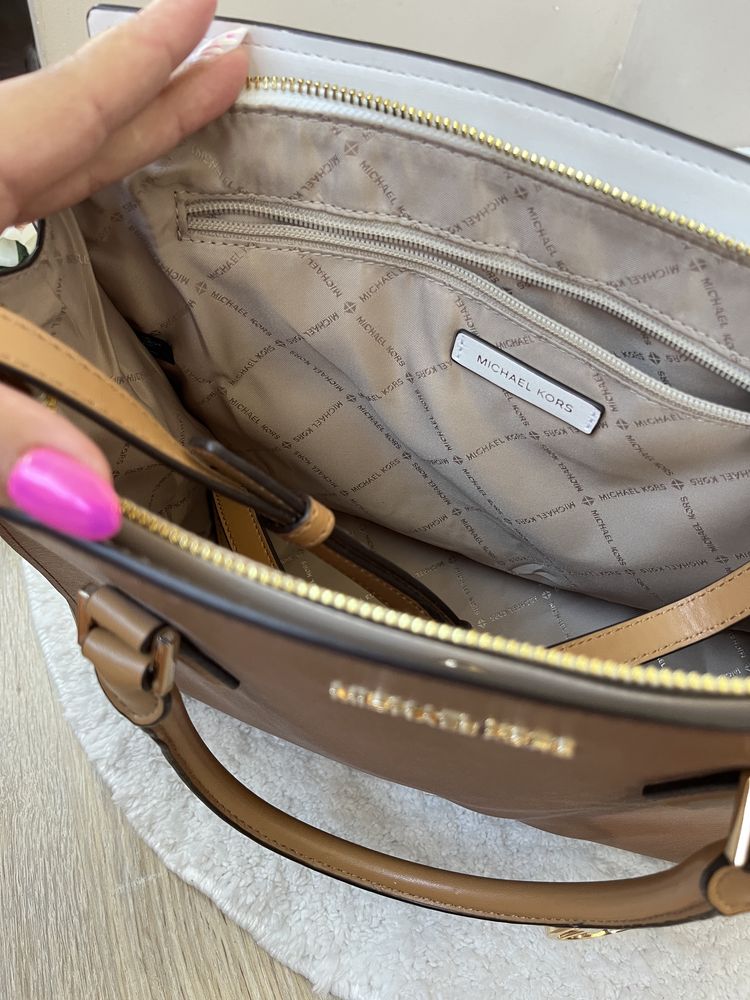 Michael Kors guess чанта естествена кожа