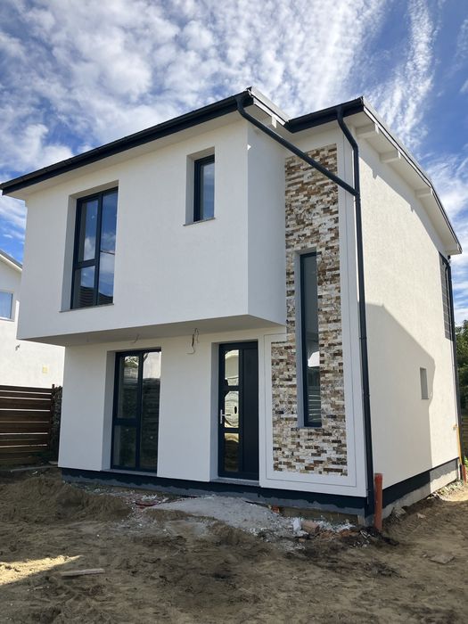 Casa individuala P+1E Burdujeni 98000 euro + TVA