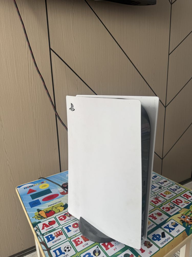 Продается PlayStation 5