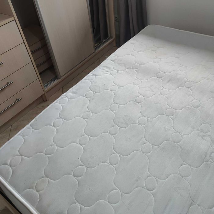 Единично легло 202/92 см + нощно шкафче