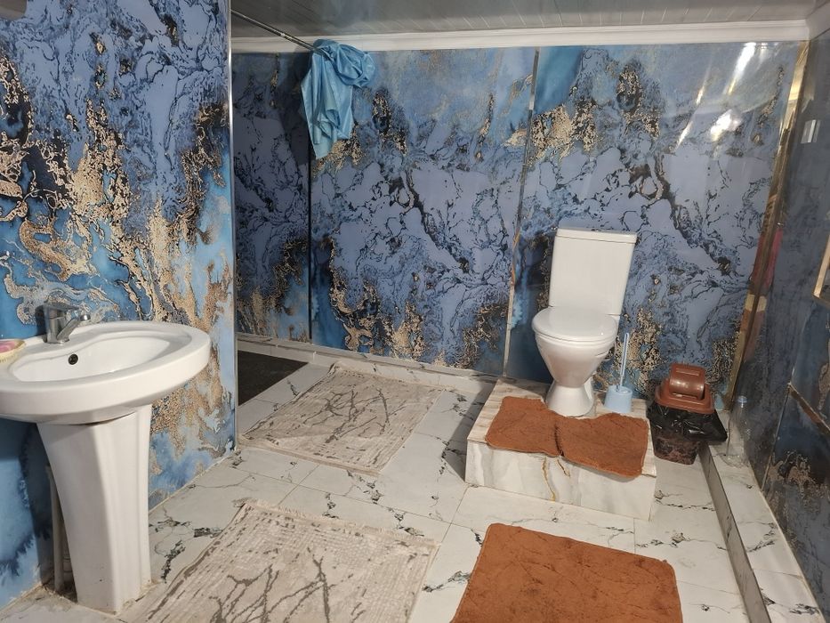 Здаётся времянка  мкр катн копр. Отличном состоянии. Душ стиралка