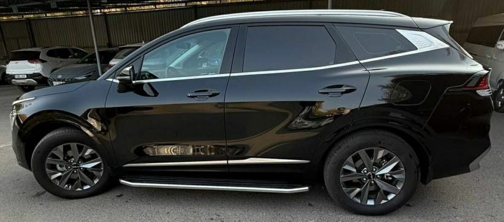 Kia Sportage 2024 2-pozitsiya Srochna sotiladi!!