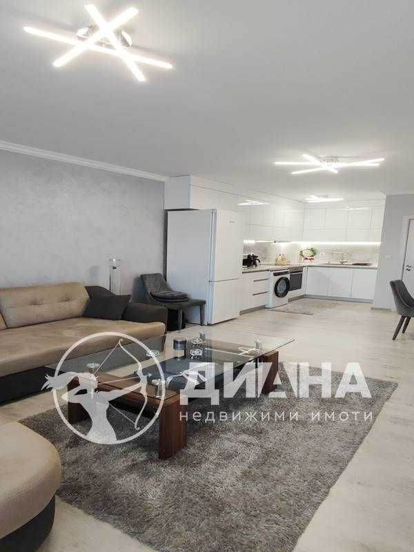 Двустаен, отлично обзаведен монолит, Коматевски възел, Кючук Париж