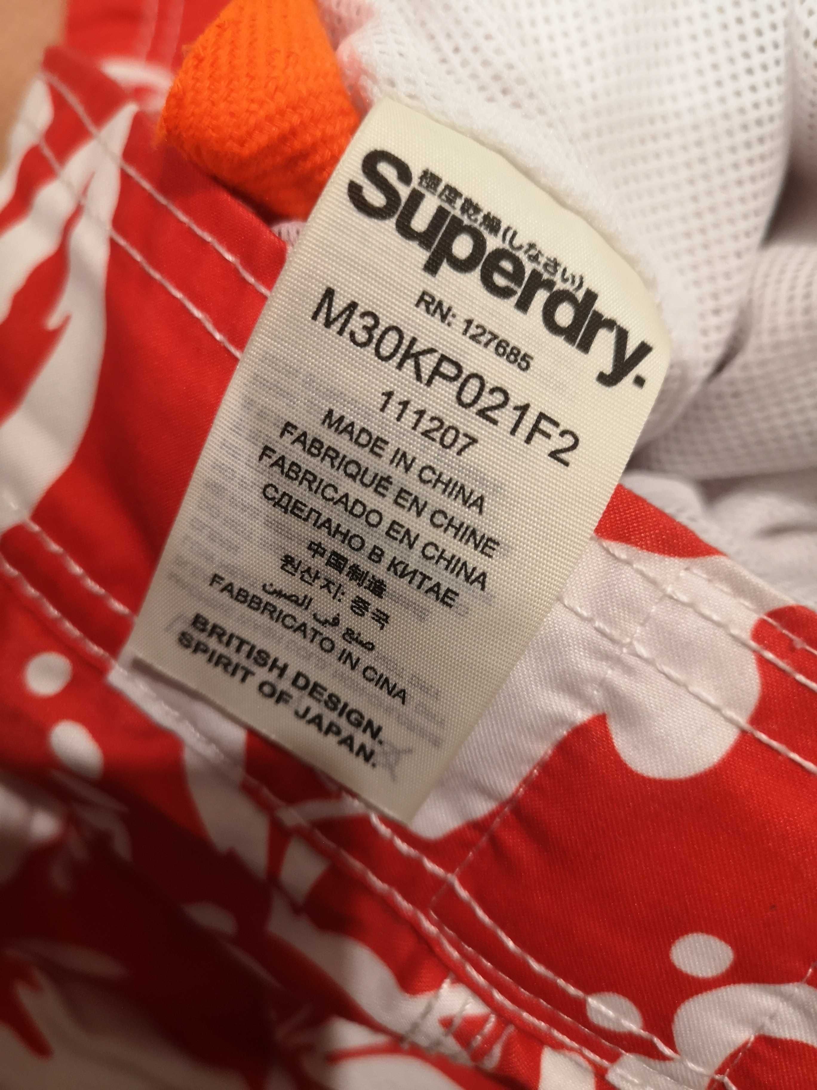 ''Superdry''оригинални мъжки къси панталони М размер