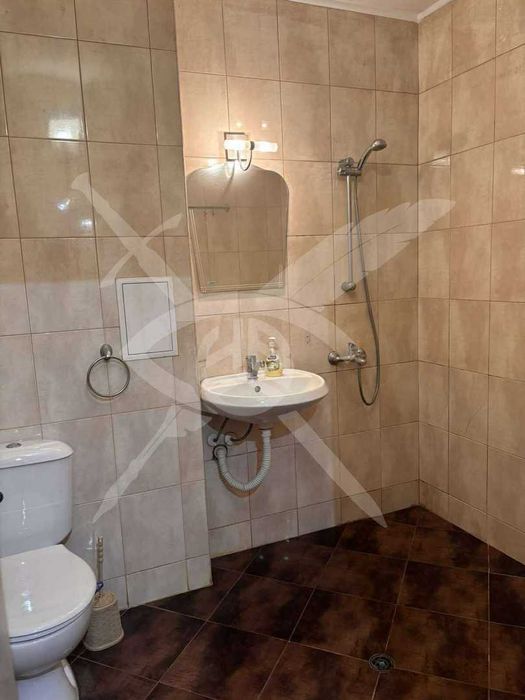 Дава се под наем Многостаен апартамент в София, Медицинска академия - 143 кв.м за 1000 € - Снимка #13