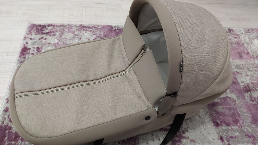 Cos port bebe pentru nou nascuti - Peg Perego PF 50+