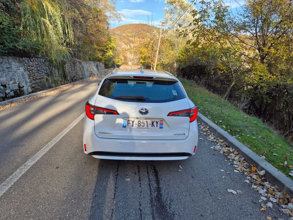 Toyota Corrola Hybrid -05.2021
