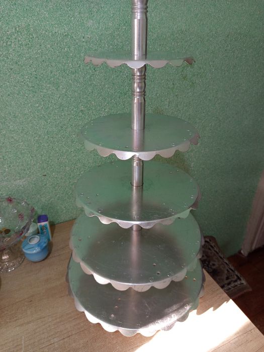 Подставка под торт