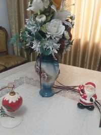 Цветы для украшения столов на праздники.  Искусственн