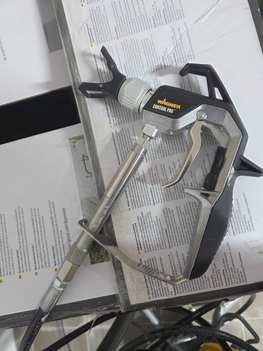 Aparat de vopsit si zugravit semiprofesional Wagner Control Pro 350 M
