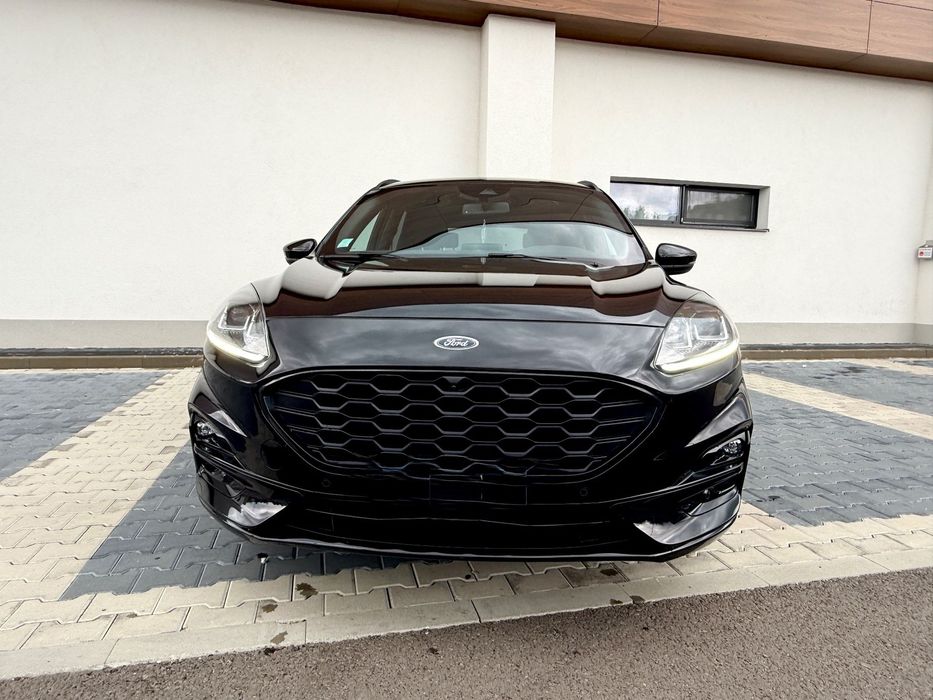 Ford Kuga ST line Automat Distronic Camera F+S Virtual Cockpit Park Asisst