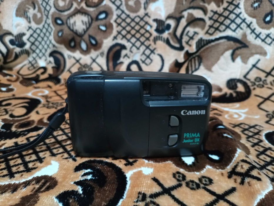 Фотоапарат canon