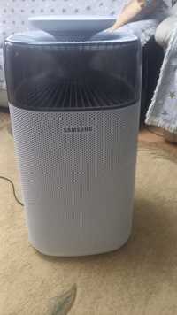 Очиститель воздуха Samsung AX 3300. Новый.