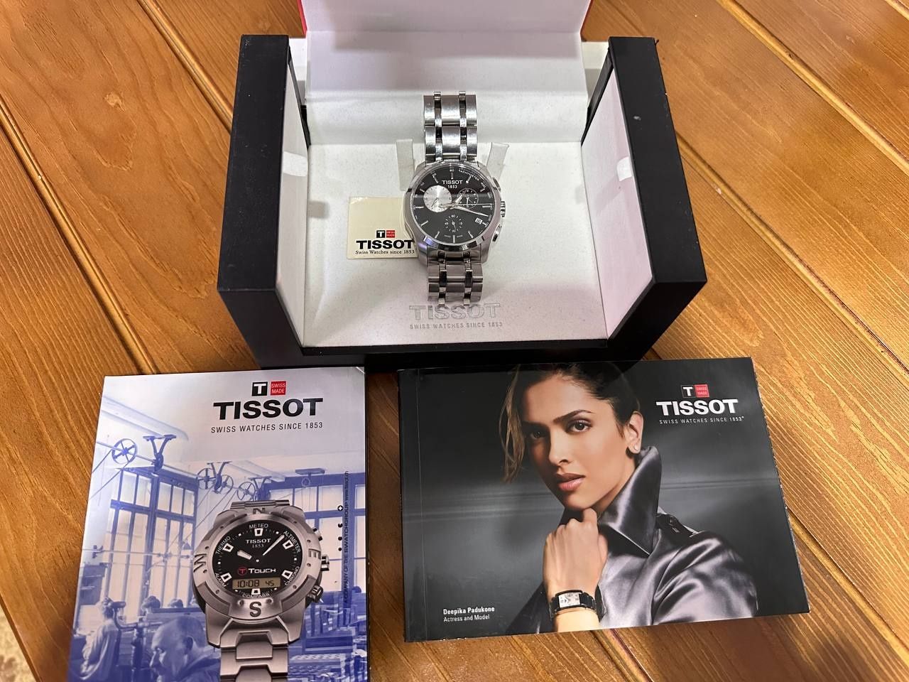 Продам Tissot Couturier