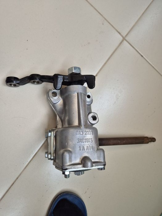 Ваз 2107 рулевая колонка новая, завод  не китай