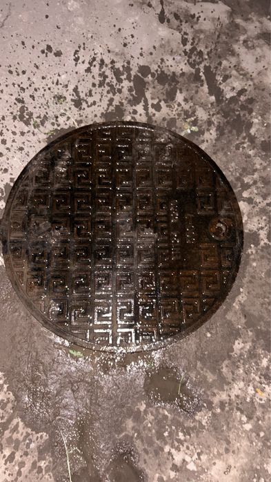 люк и крышка для канализаций
