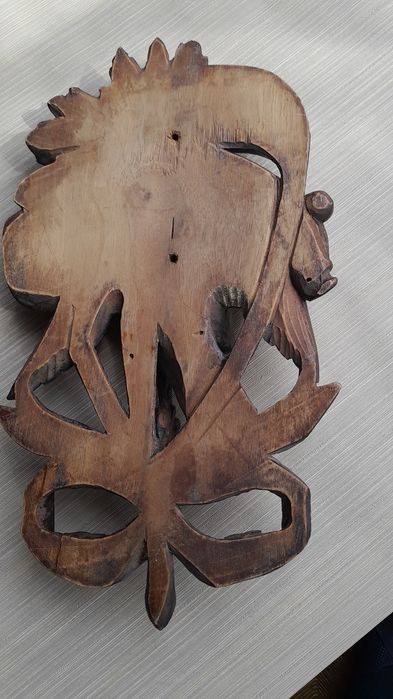 Aplic sculptat ,,Vânat "