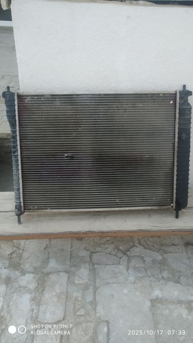 Каптива 2 радиатор сотилади.