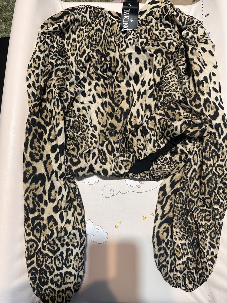 Top animal print