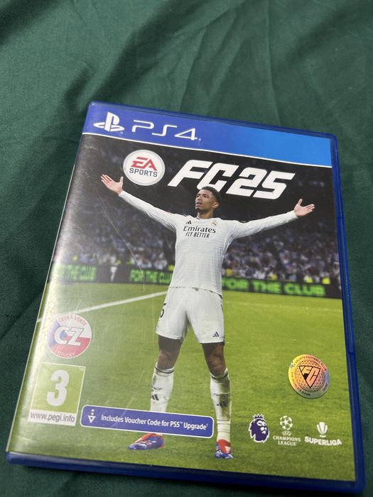Vand jocuri originale de ps4