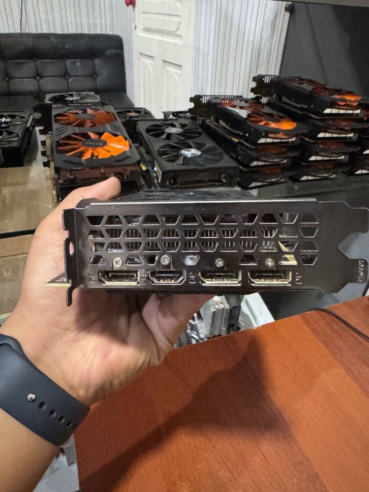 Gigabyte gtx 1660 ti   6gb  Holati zor