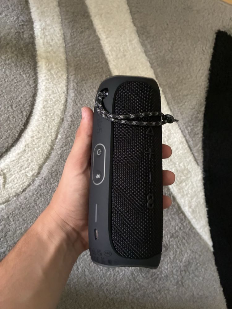 JBL FLIP 5 - Неизползвана