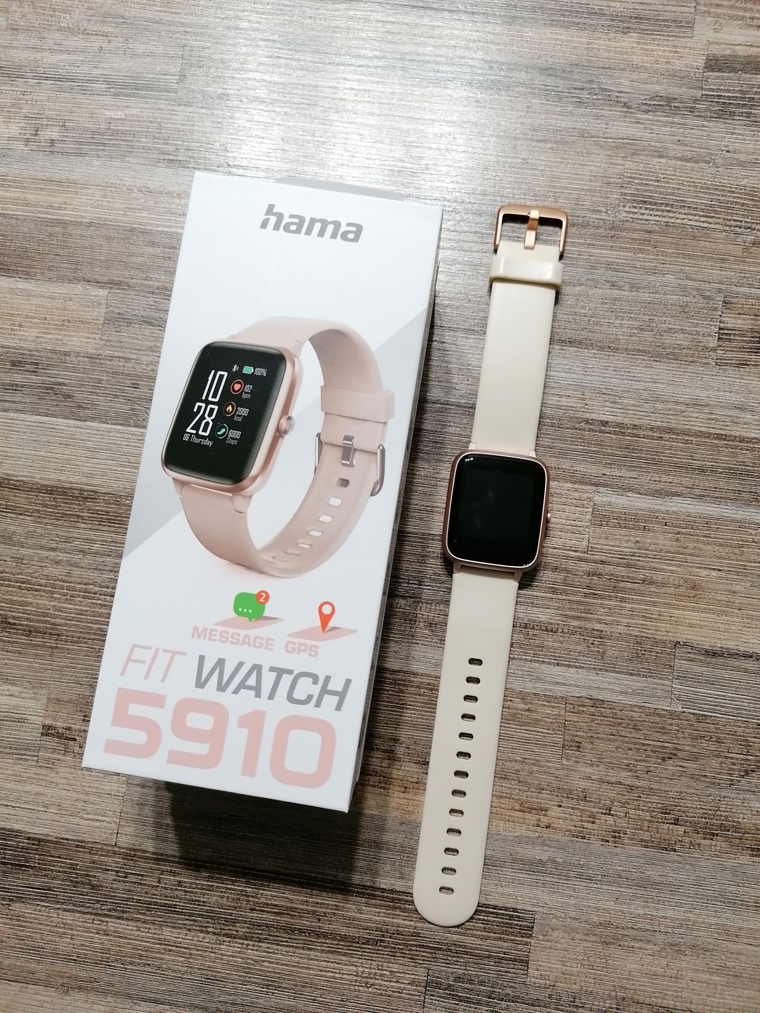 Hama Fit Watch 5910 в отлично състояние