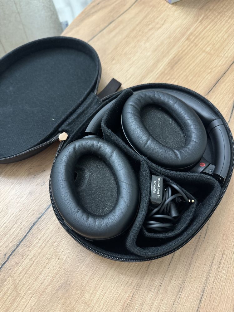 Продам наушники Sony WH-1000XM4