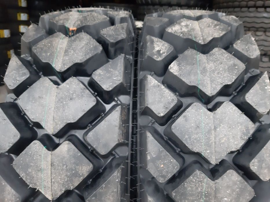 Cauciucuri 10-16.5 GALAXY HULK anvelope Industriale de BOBCAT 10PLY
