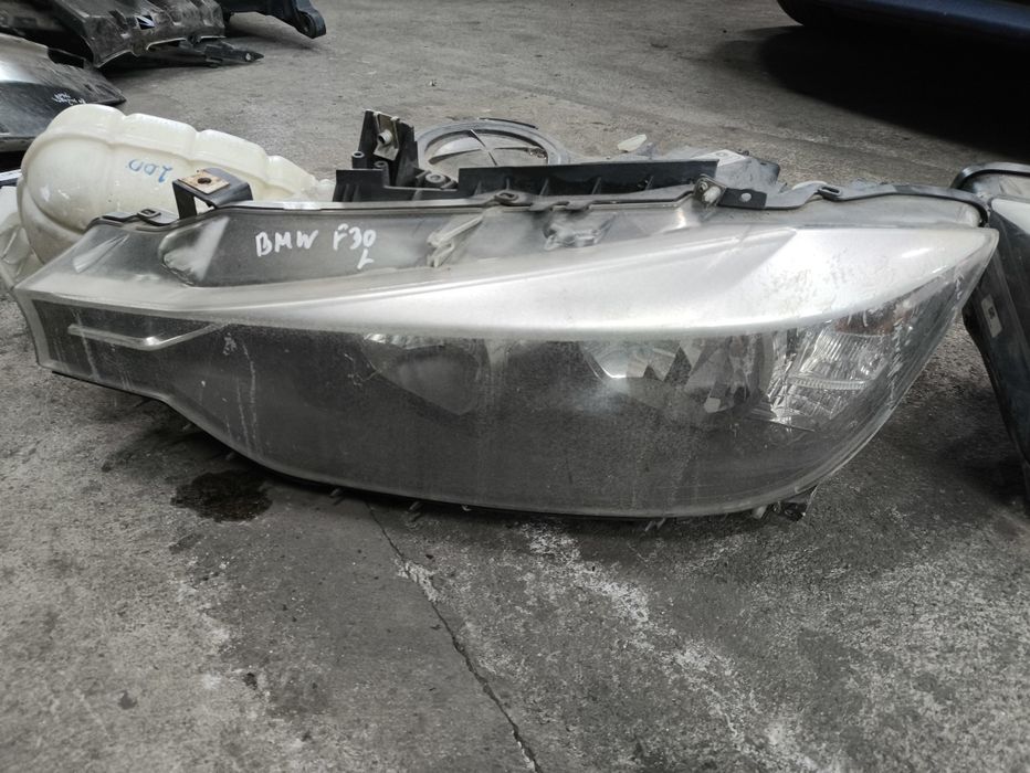 Фарове за BMW F30