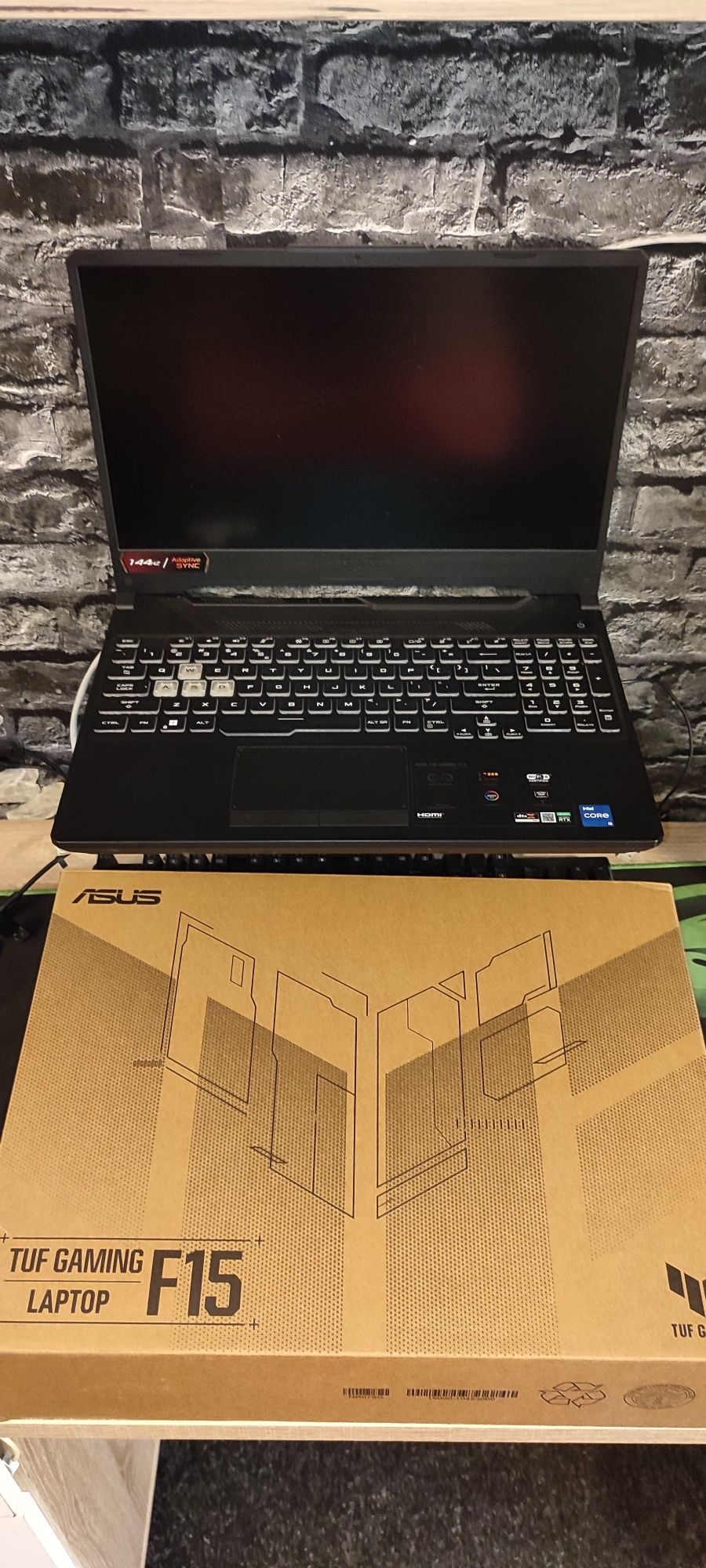 Laptop Gaming ASUS TUF F15 FX506HC