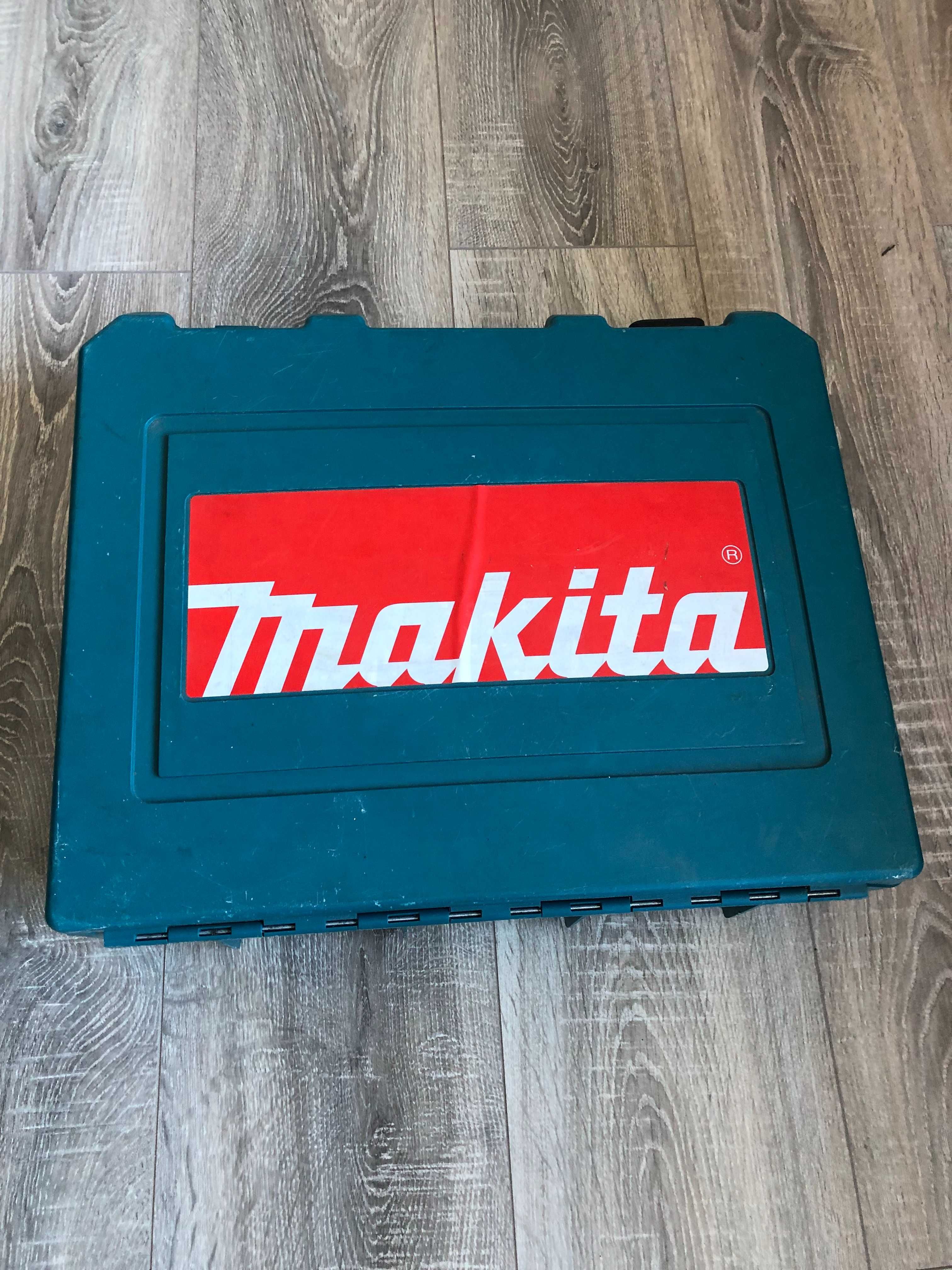 Makita комплект + зарядно