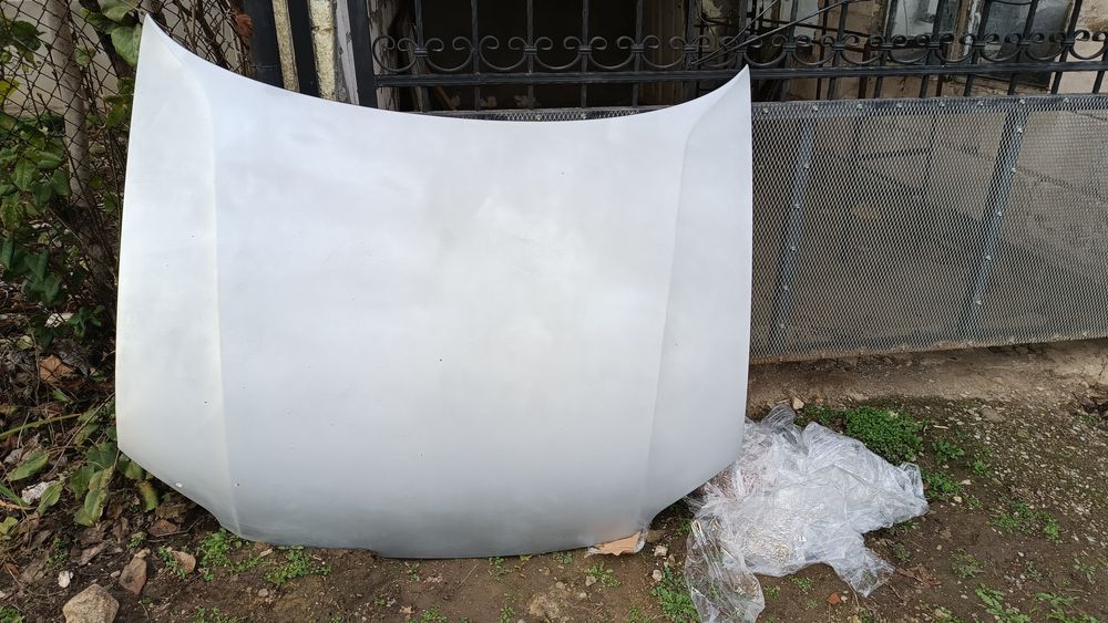 Преден капак и калници за пасат б5. 5