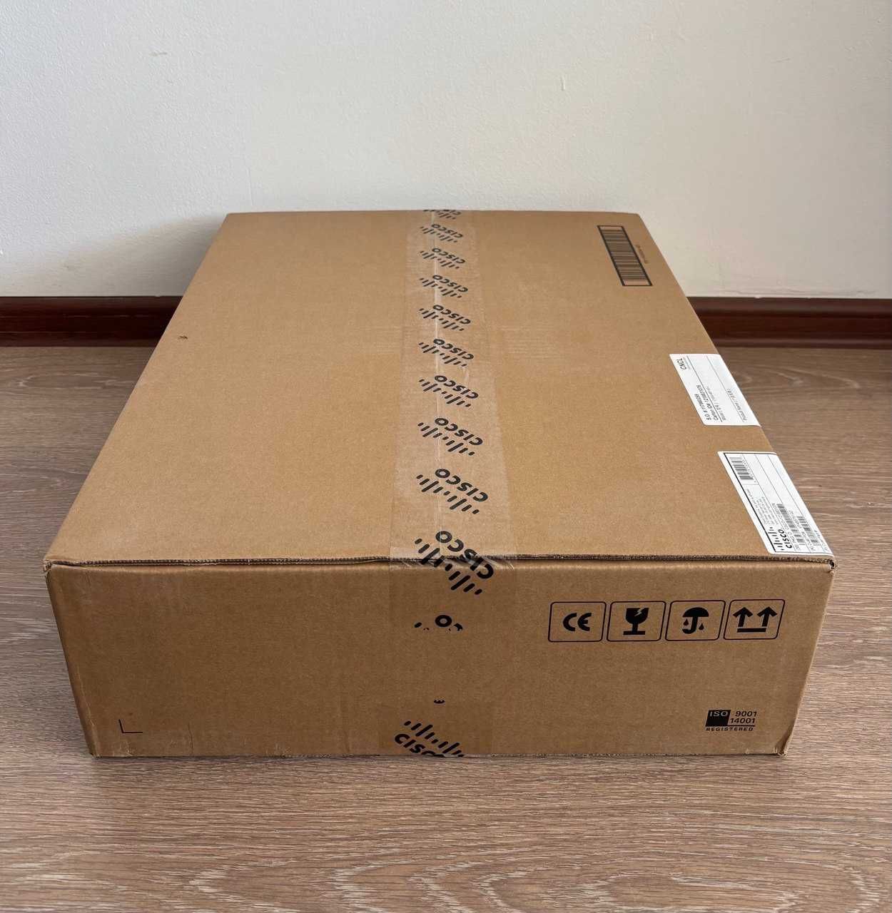 Коммутатор Cisco Catalyst C1000-48P-4G-L