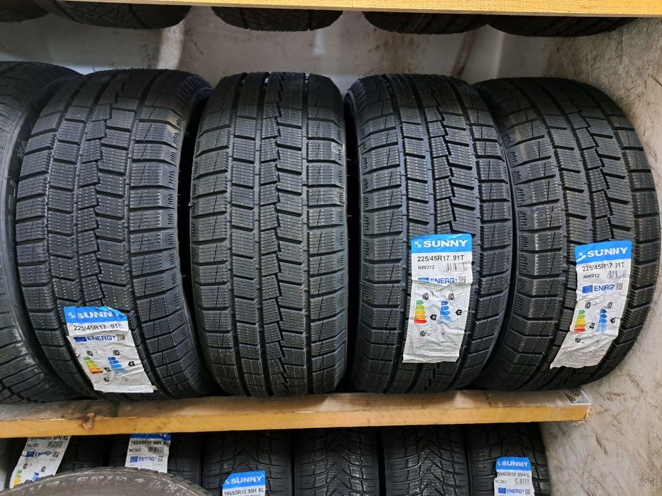 4 anvelope 225/45 R17 Sunny de iarna , Noi - 2025!