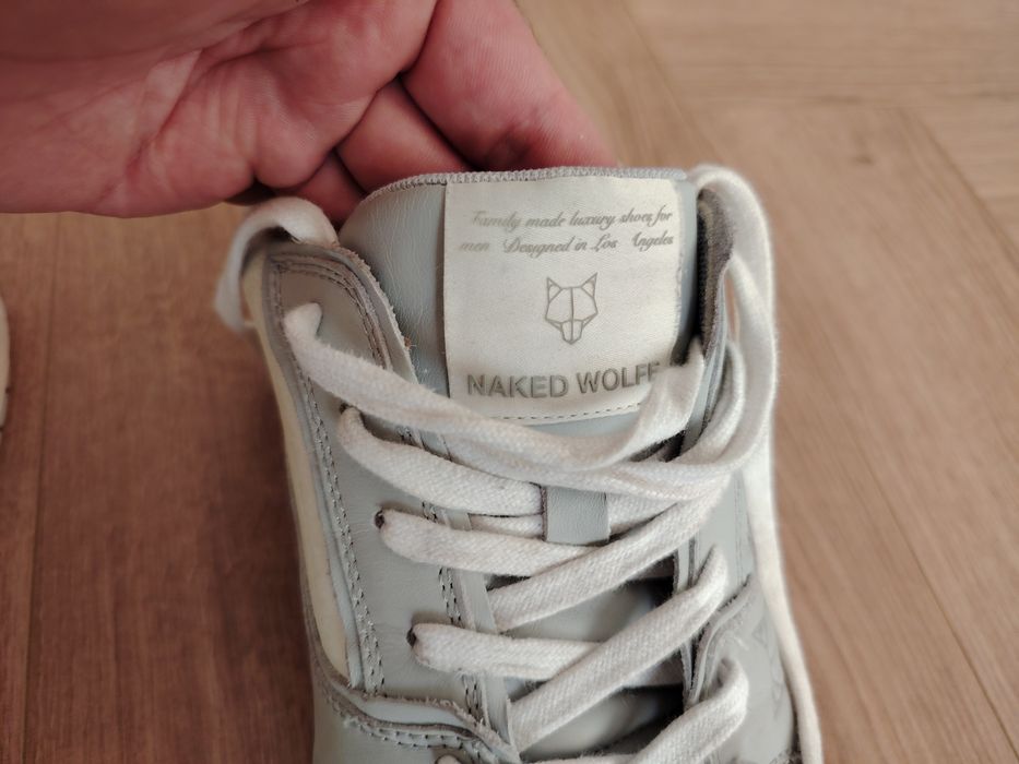 Adidasi Naked Wolfe