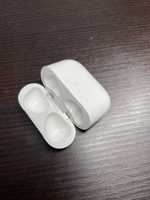 Продам Airpods 3 Original case (кейс)