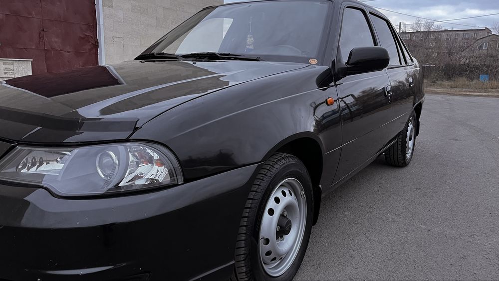 Автомобиль део Нексия