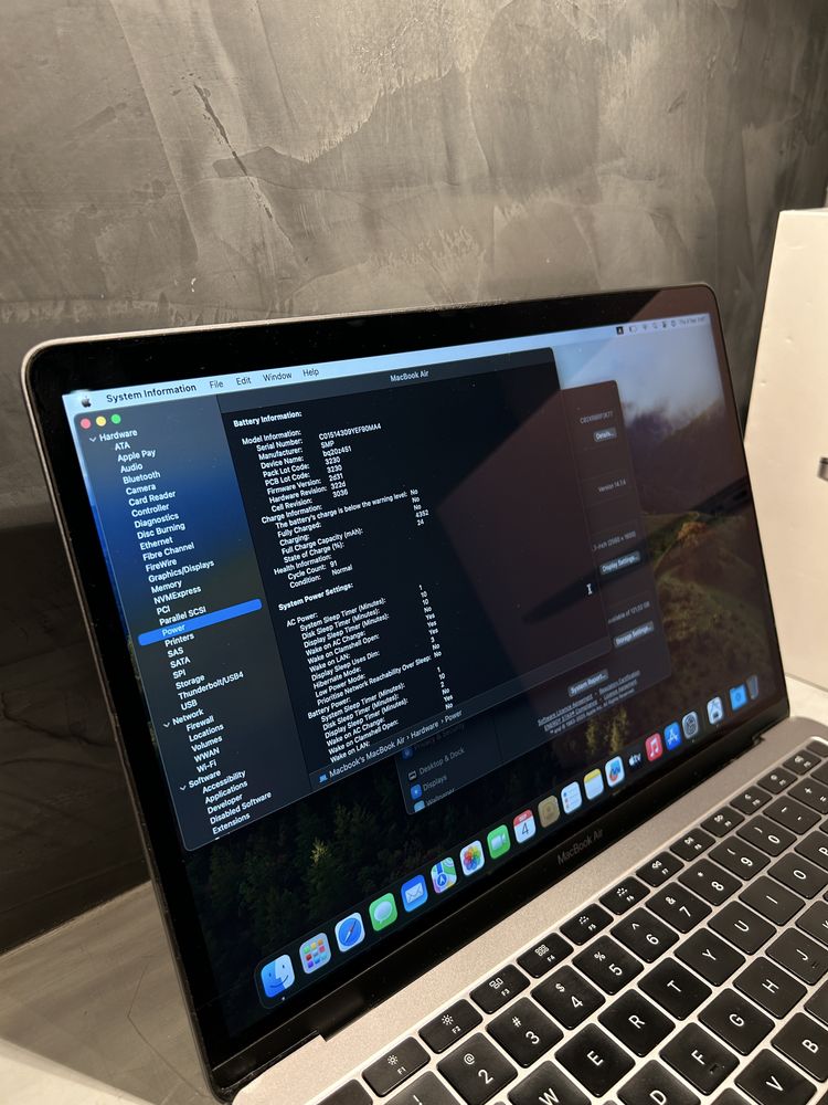 91 cycle! Перфектен Macbook Air 13.3 inch  2018 128 GB