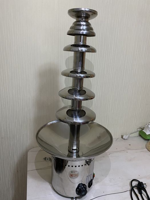 Шоколадный фонтан CMF-6090 серебристый