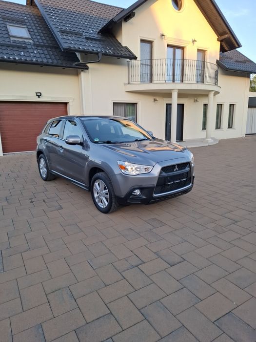 Mitsubishi Asx 1.8 Diesel//219.000 km
0746//147...763.